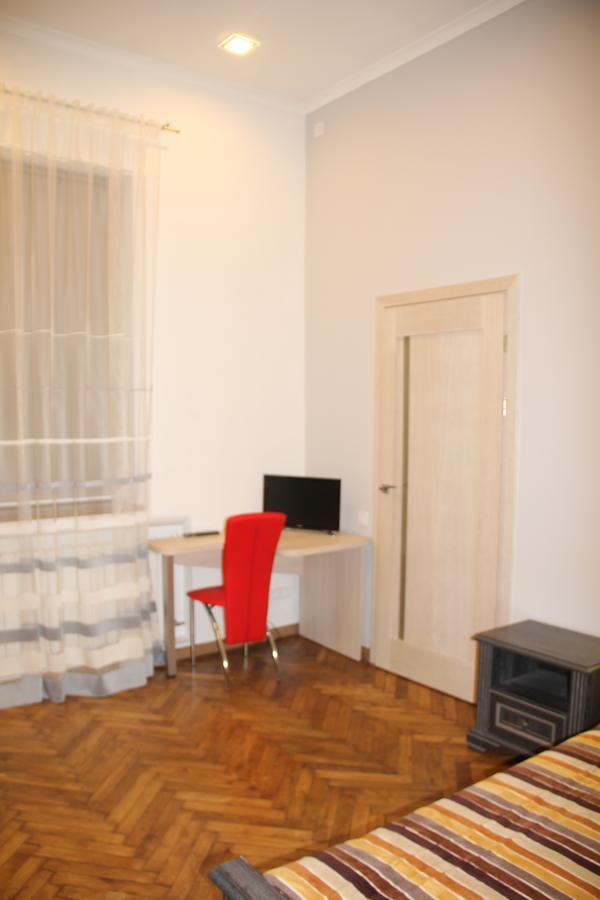 Apartment On Khorvatska Street Lvov Exteriér fotografie